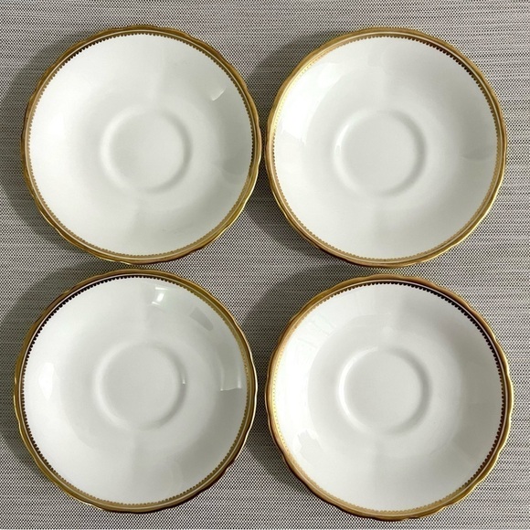 VTG 4 Sets Royal Chelsea English Bone China Gold & White Teacups & Saucers #648A - Picture 4 of 5